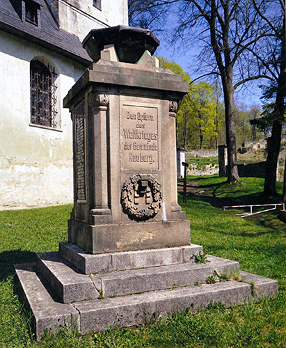 Neubergský válečný pomník
